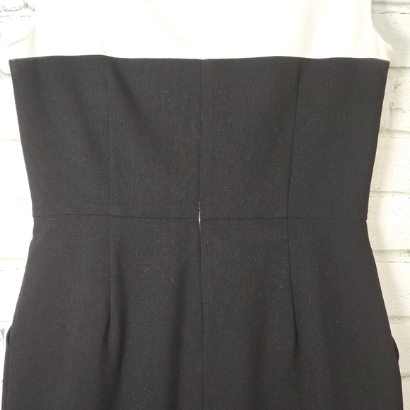 Calvin Klein Black and White Sheath Mini Dress, V-neck, Pockets Size 6 Euc - Picture 6 of 7